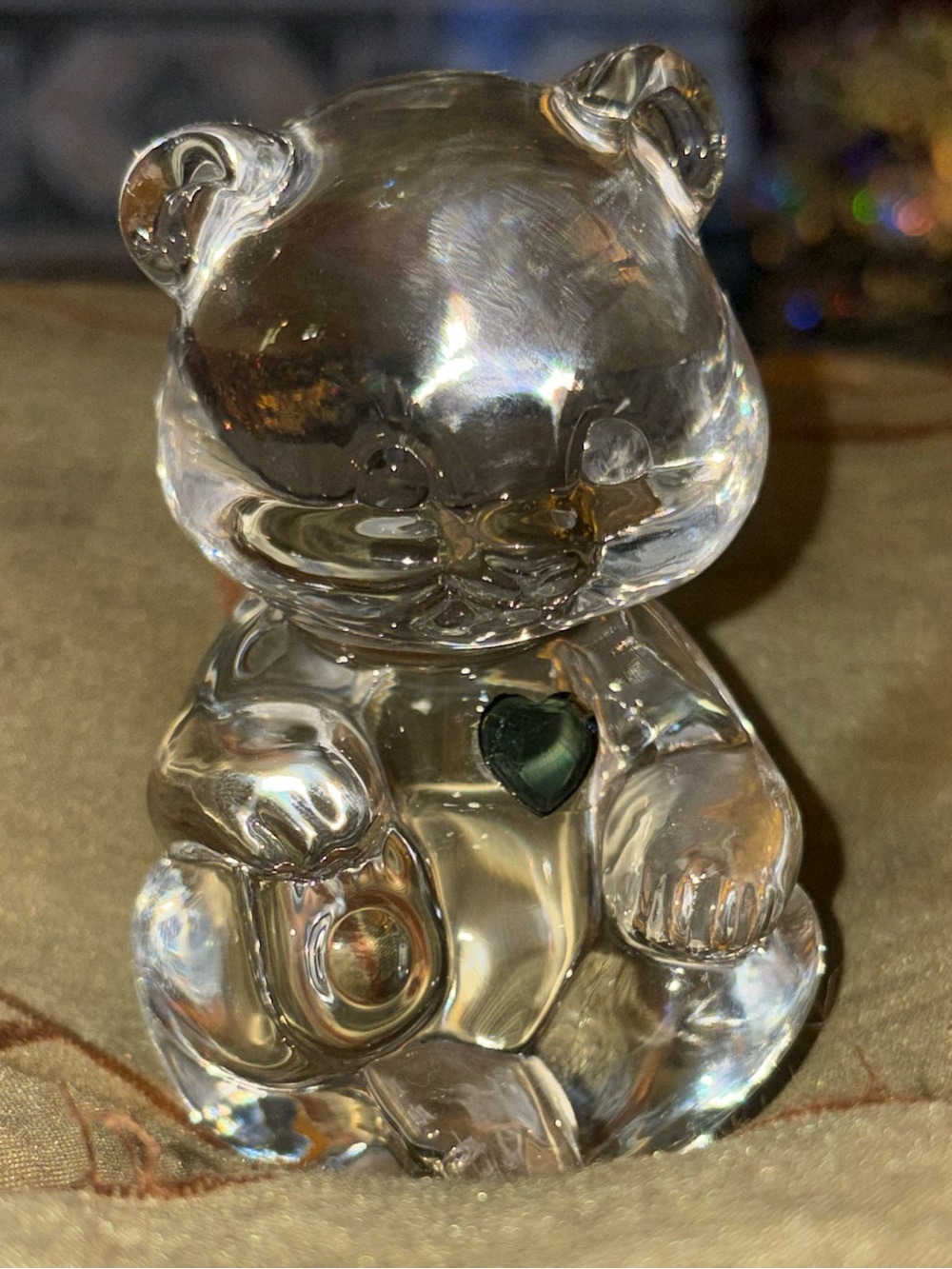 Fenton Clear Glass Bear Figurine with Green Heart Accent